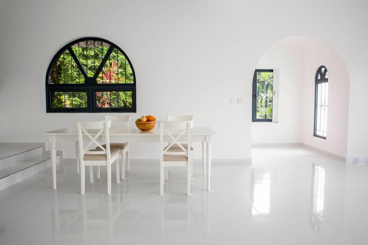 Paradise Heights Luxury Apartments & Villa Beau Vallon  Exterior foto